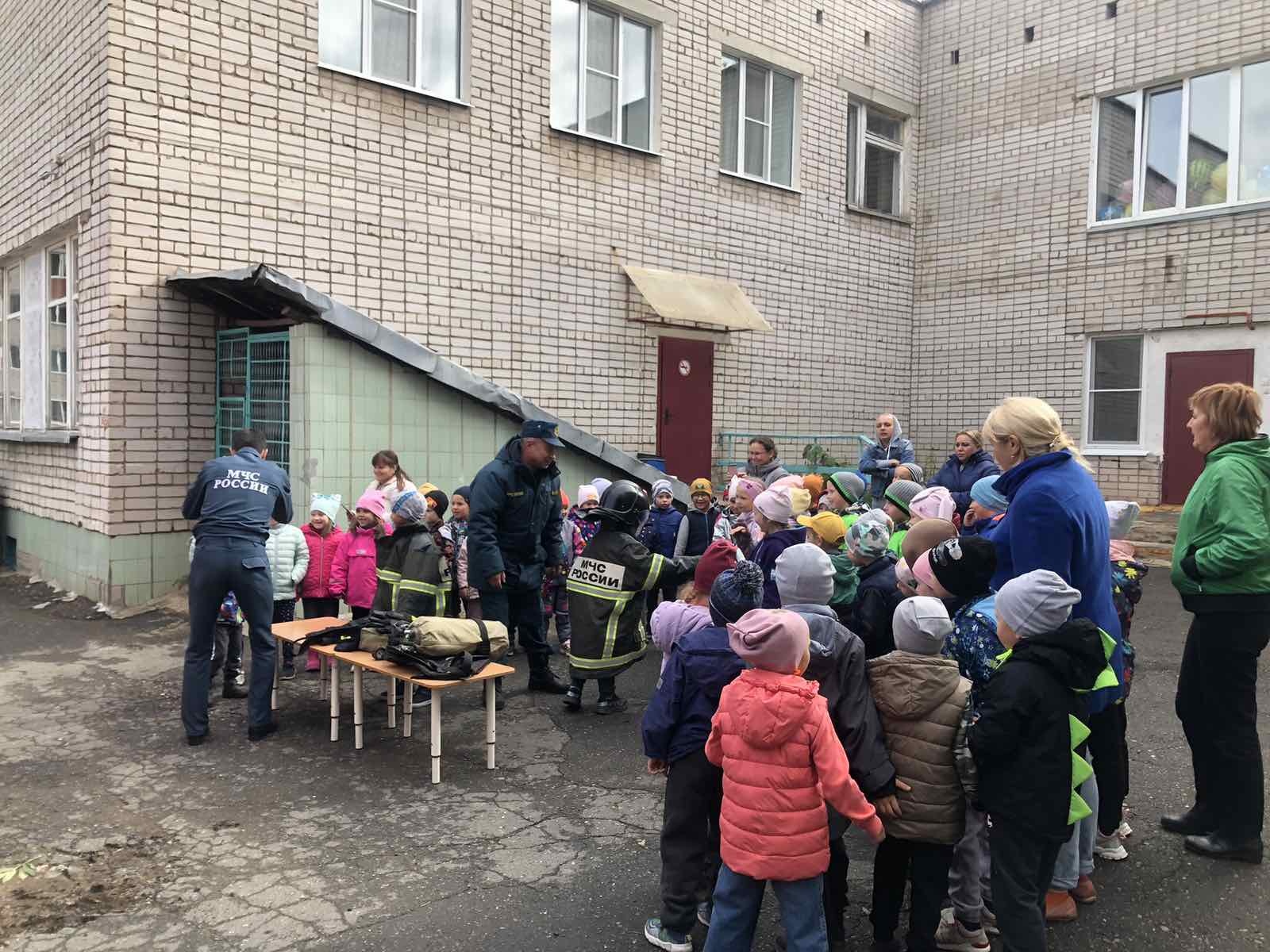 Новости ижевска. Детский сад 17 Ижевск. Пожар в Ижевске. В Североморске пожар в детском саду.