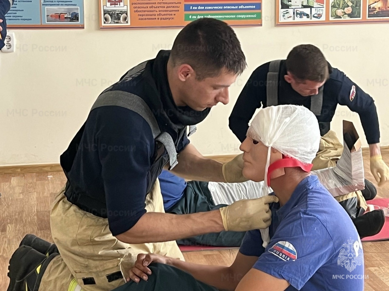 Команда из Удмуртии завоевала второе место на смотре-конкурсе «Лучшее звено  газодымозащитной службы ПФО» в 2023 году - Новости - Главное управление МЧС  России по Удмуртской Республике